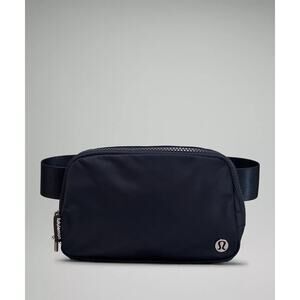 NEW Lululemon Everywhere Belt Bag 1L Black Silver Water Repellent Crossbody